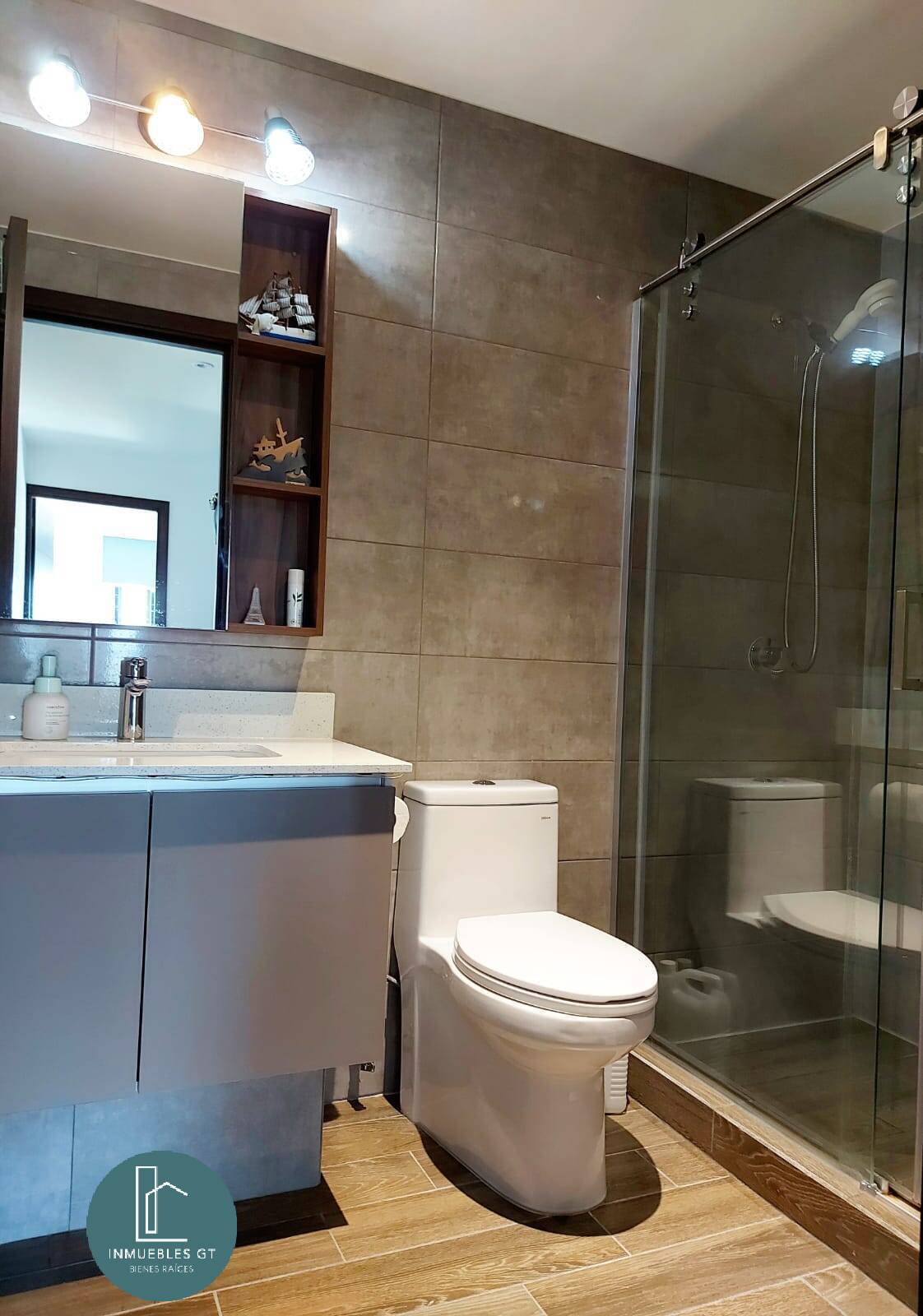 Apartamento en Venta zona 15 - Miniatura 8