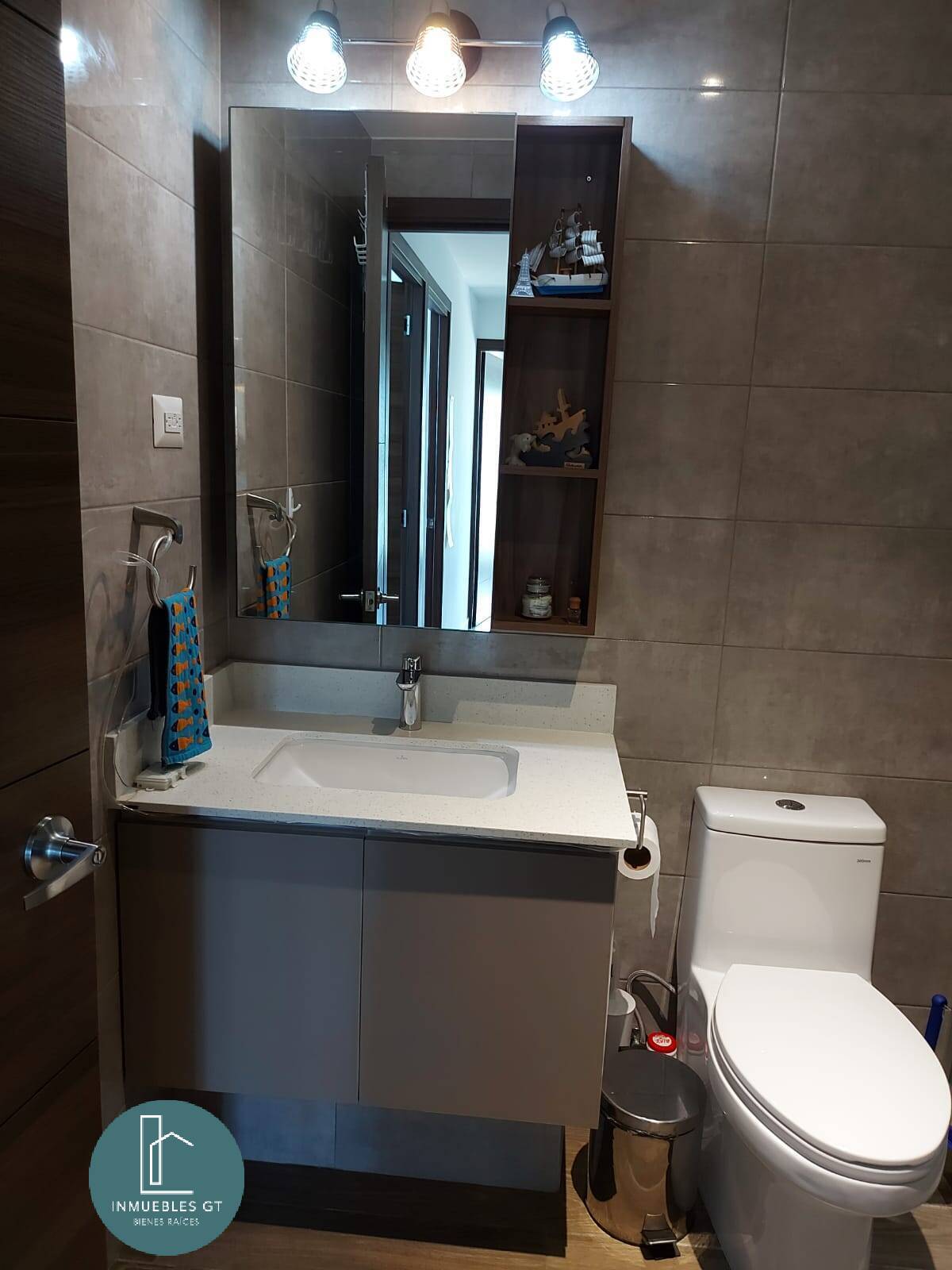 Apartamento en Venta zona 15 - Miniatura 14