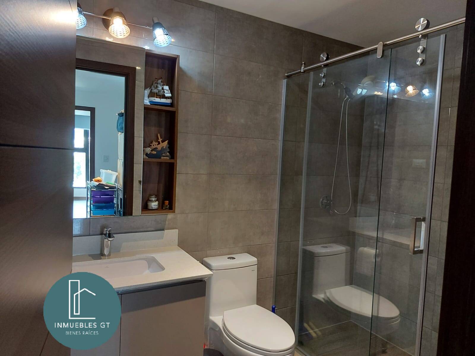 Apartamento en Venta zona 15 - Miniatura 10