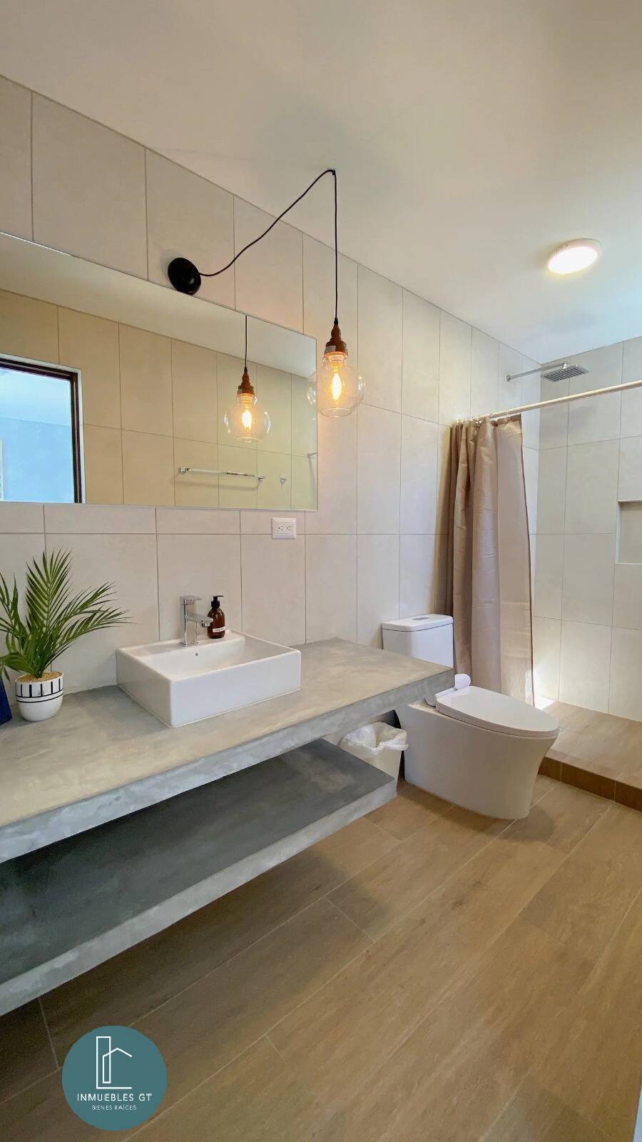 Casa de descanso en VENTA en Monterrico para estrenar - Miniatura 16