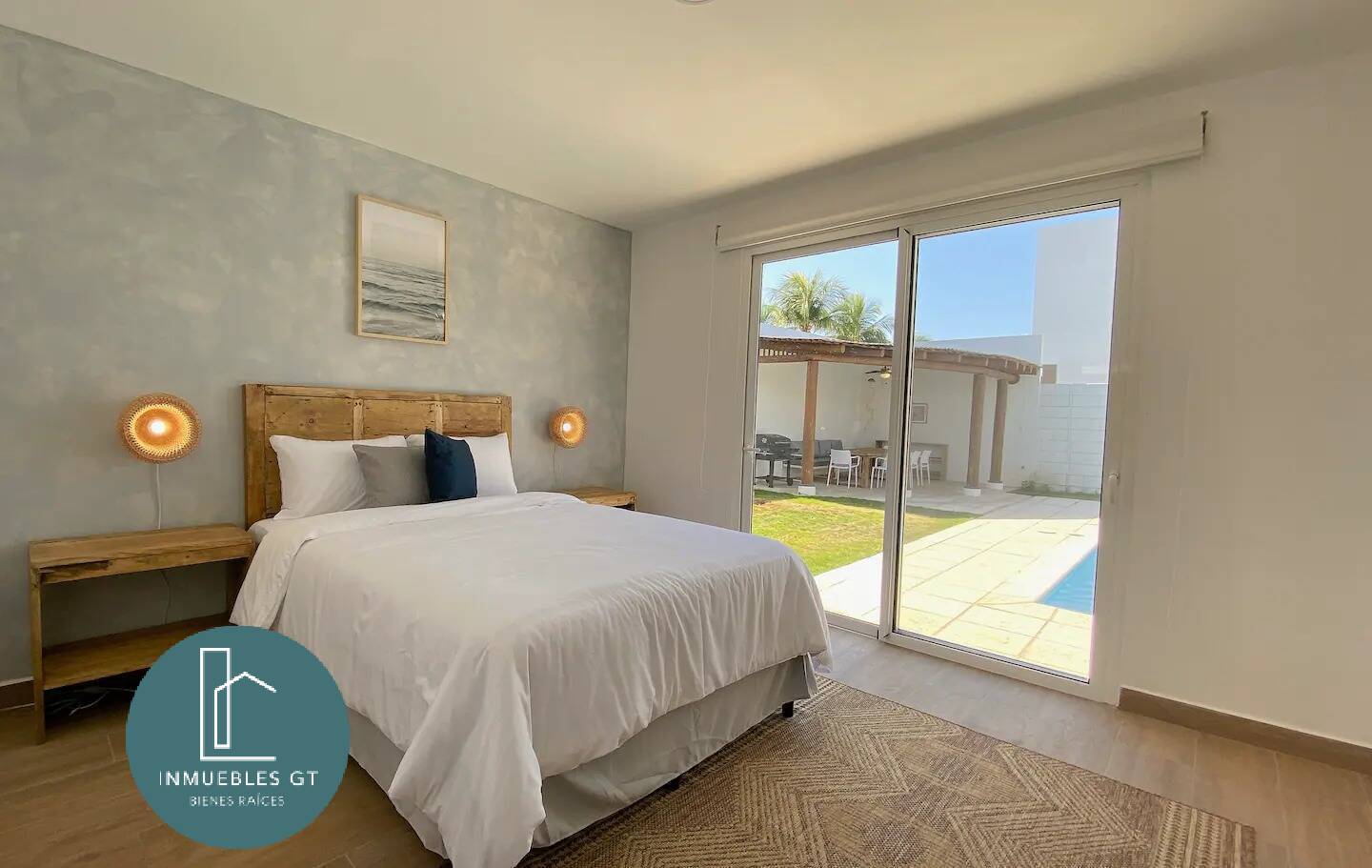 Casa de descanso en VENTA en Monterrico para estrenar - Miniatura 13