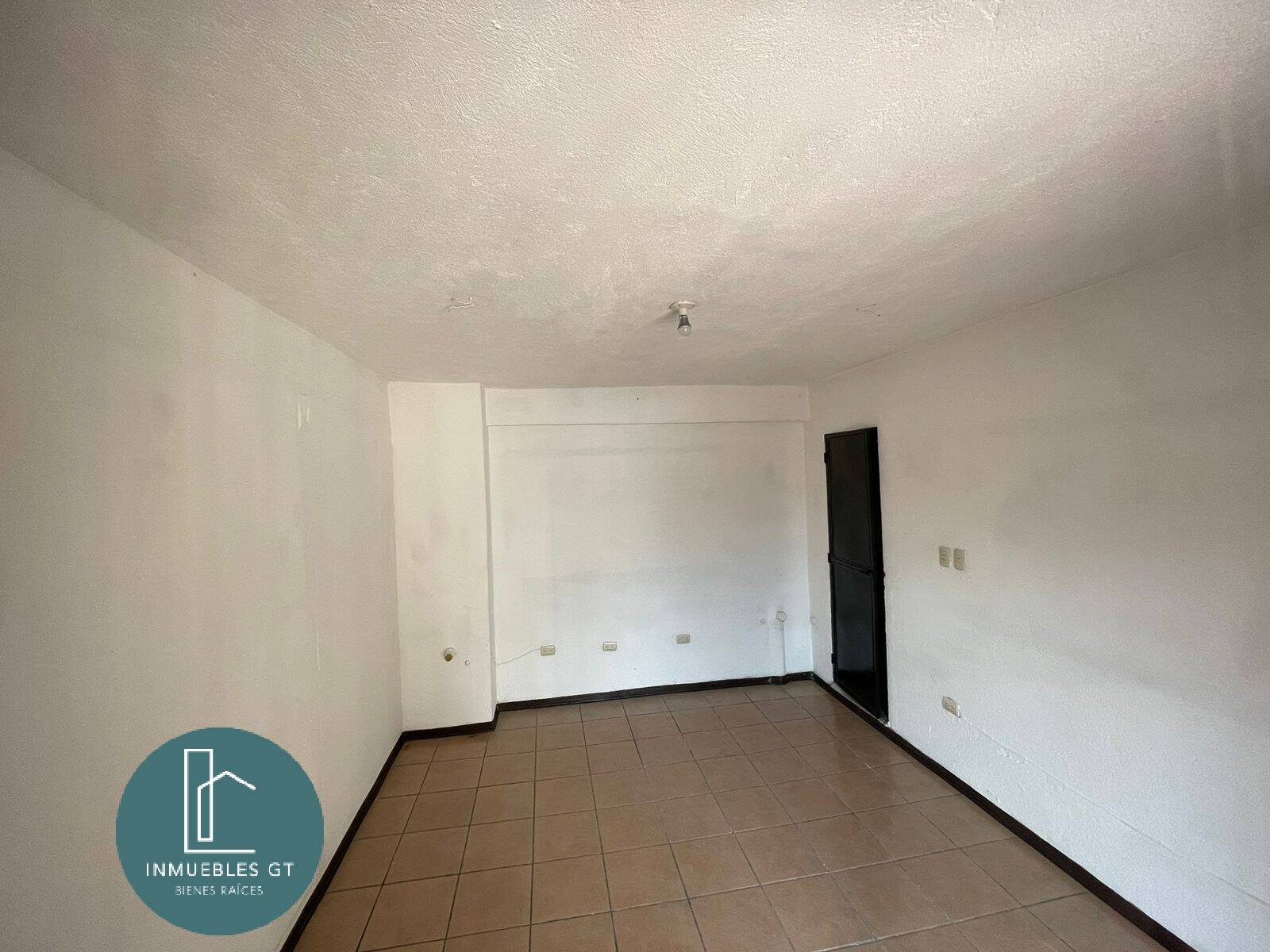 Local Comercial zona 15 - Image 2