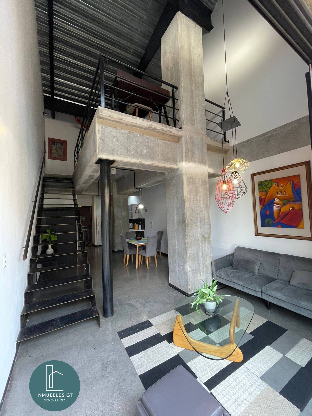 Apartamento en Renta zona 4 - Image 1