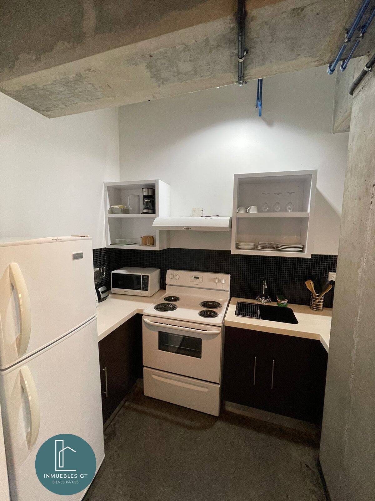 Apartamento en Renta zona 4 - Image 3