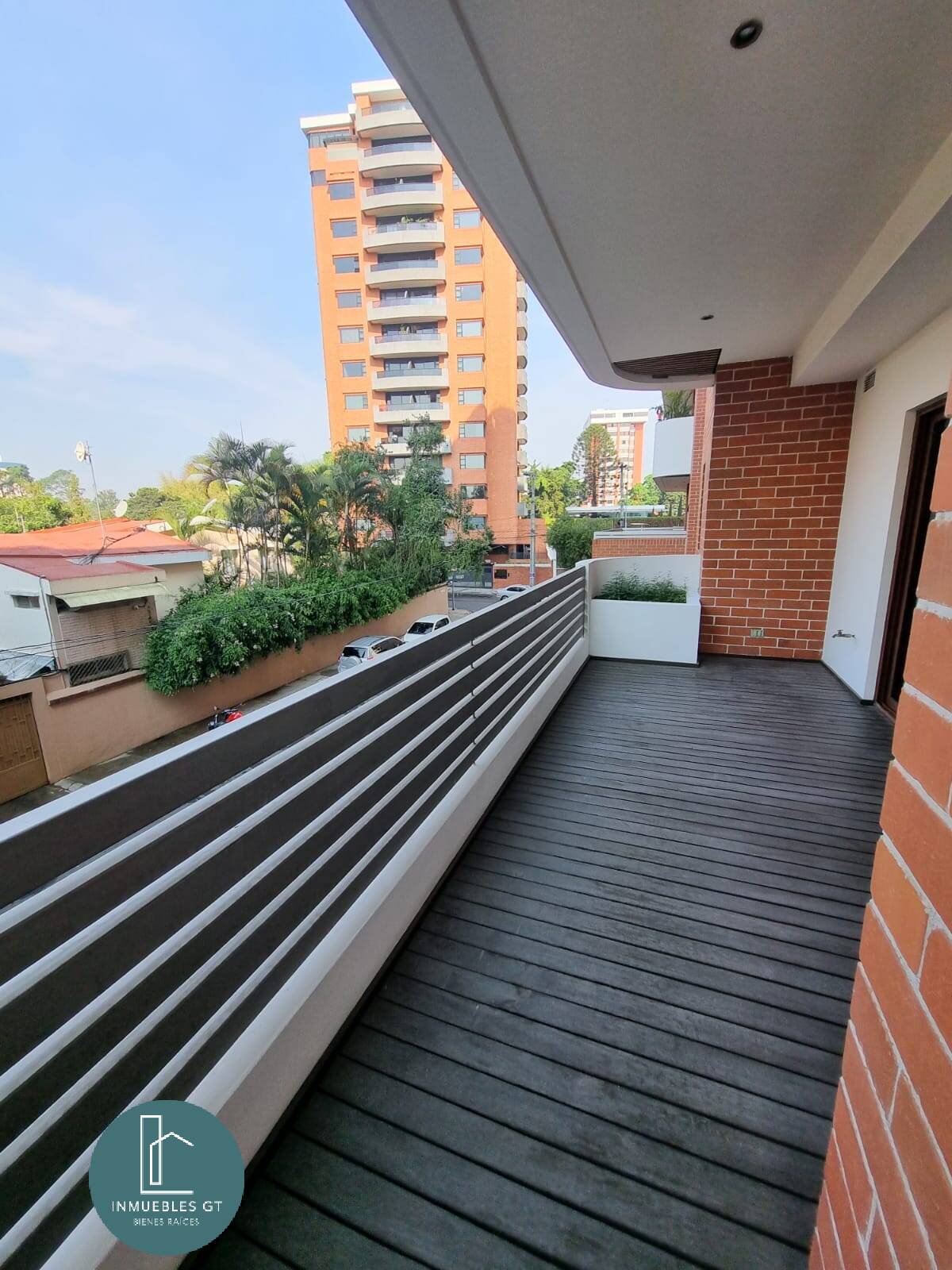 Apartamento en RENTA en Vivenza zona 10 - Miniatura 11