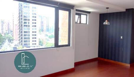 Apartamento en Renta zona 14 - Image 3