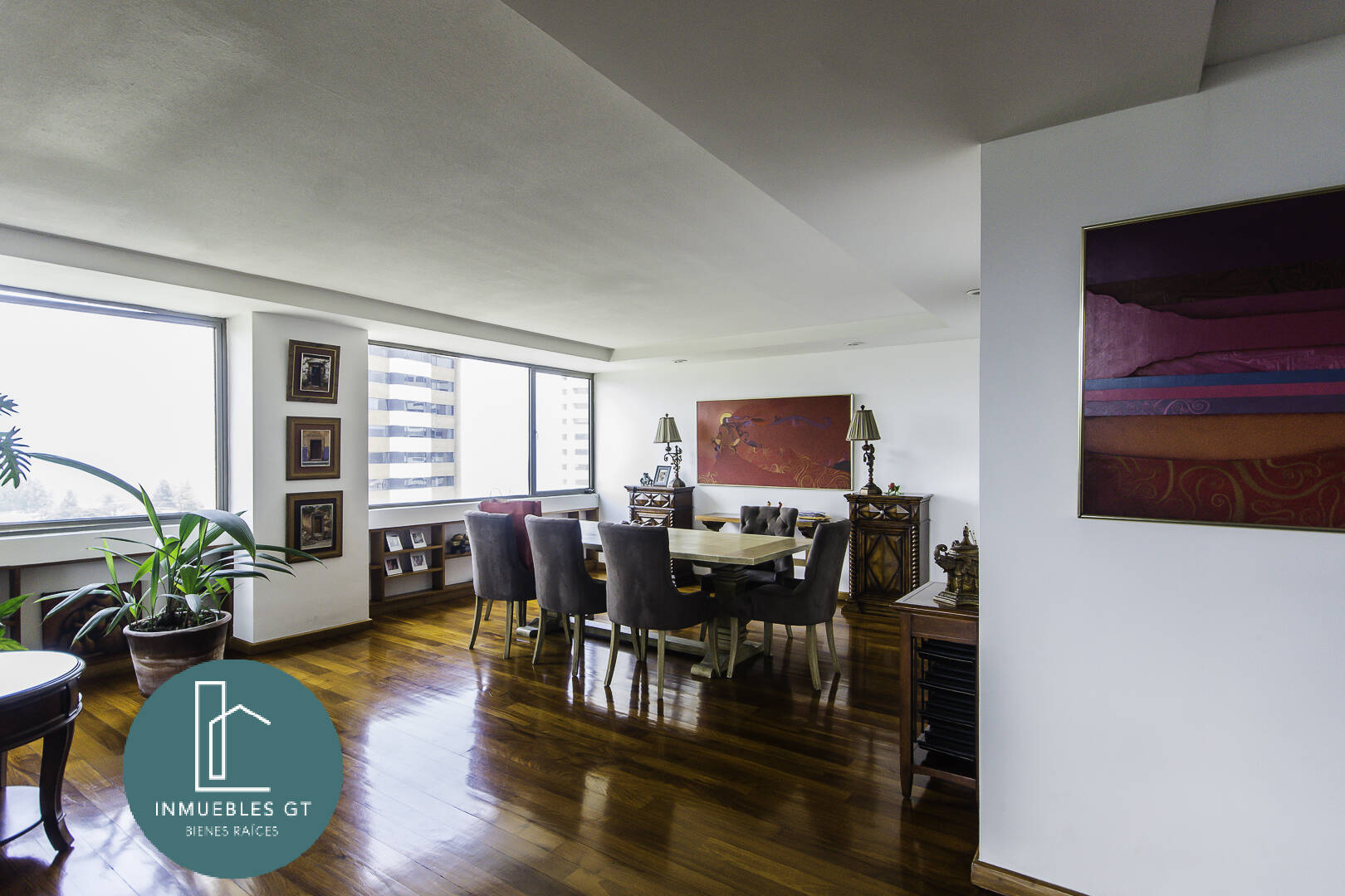 Penthouse en Venta zona 14 - Image 2