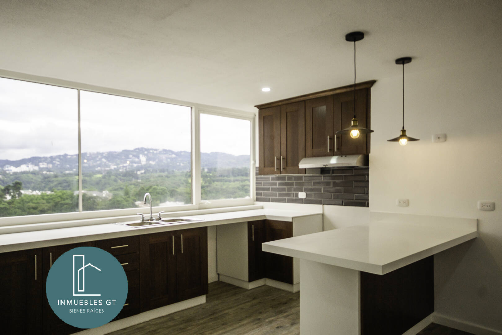 Penthouse en Venta zona 14 - Miniatura 9