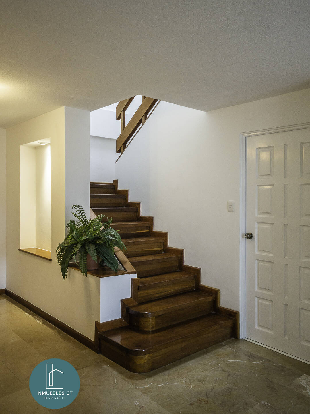 Penthouse en Venta zona 14 - Miniatura 13