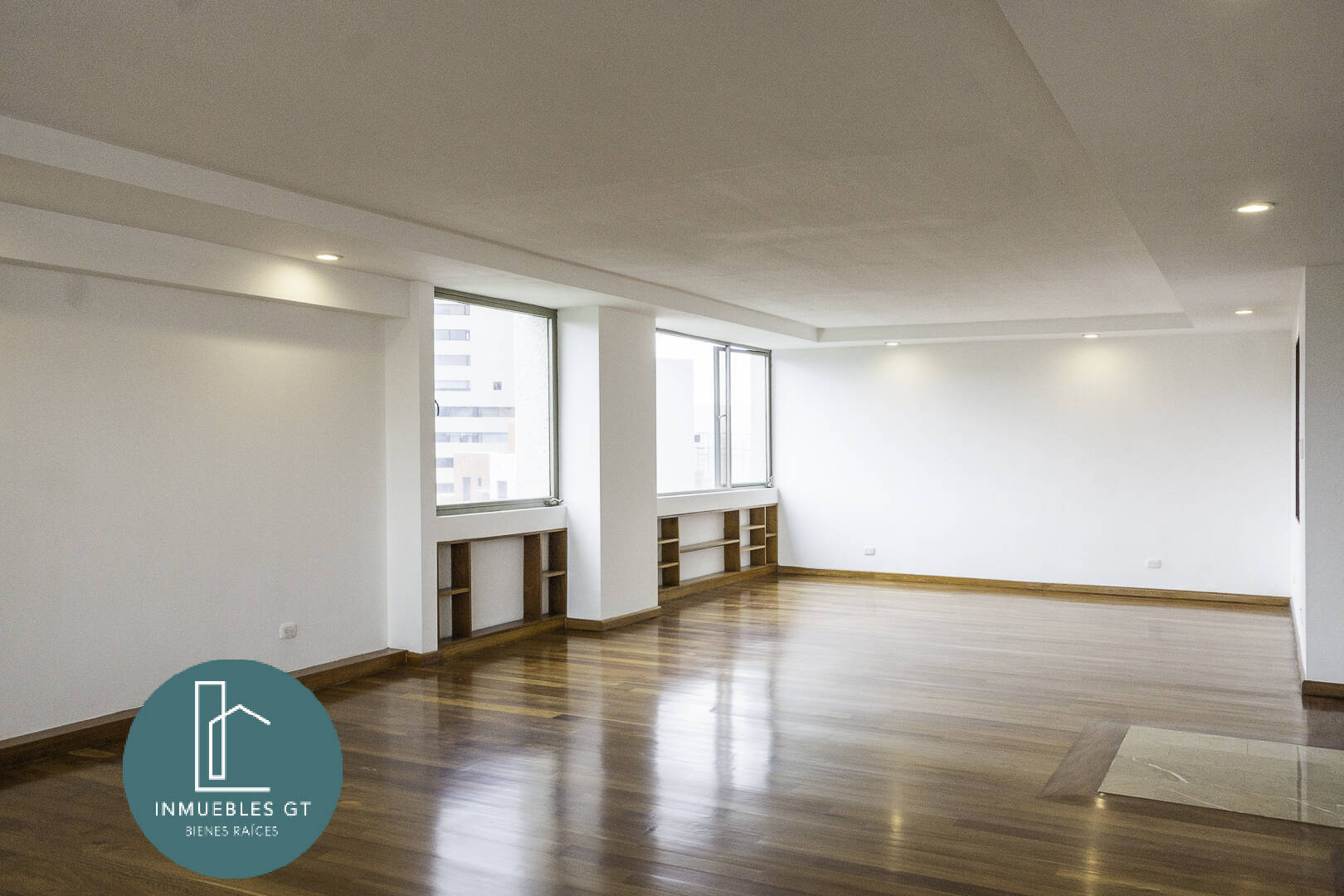 Penthouse en Venta zona 14 - Miniatura 15