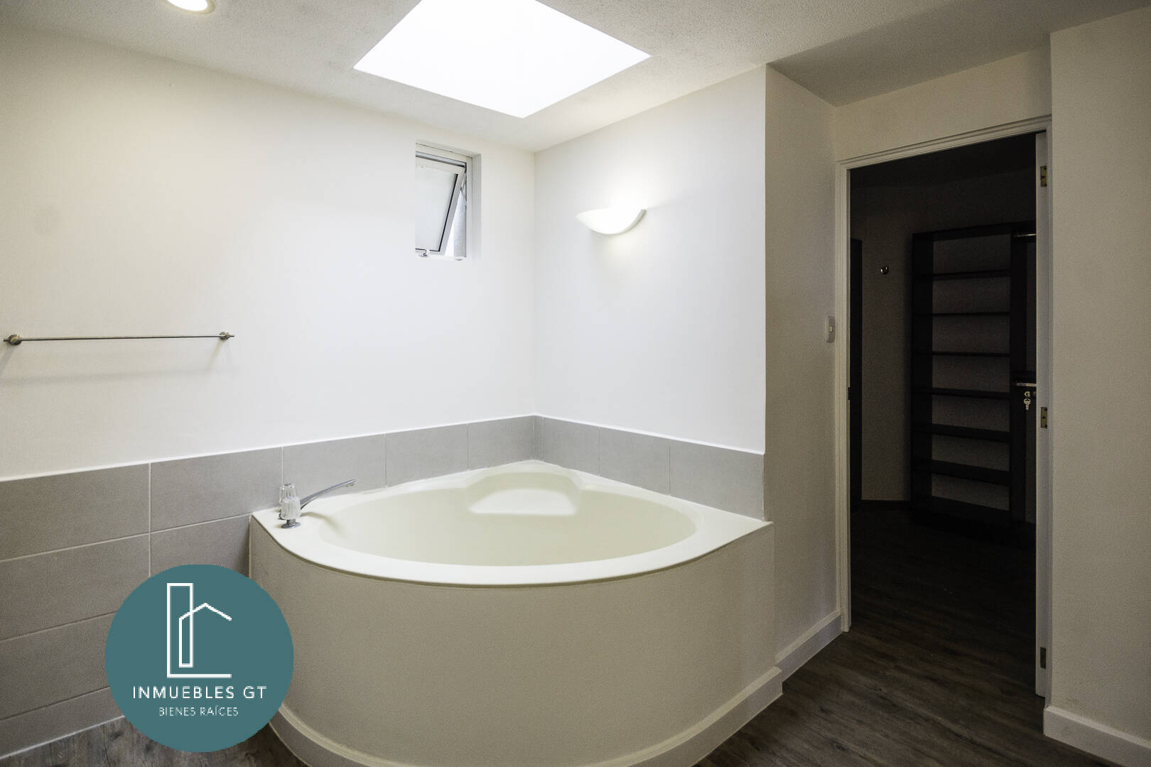 Penthouse en Venta zona 14 - Miniatura 29