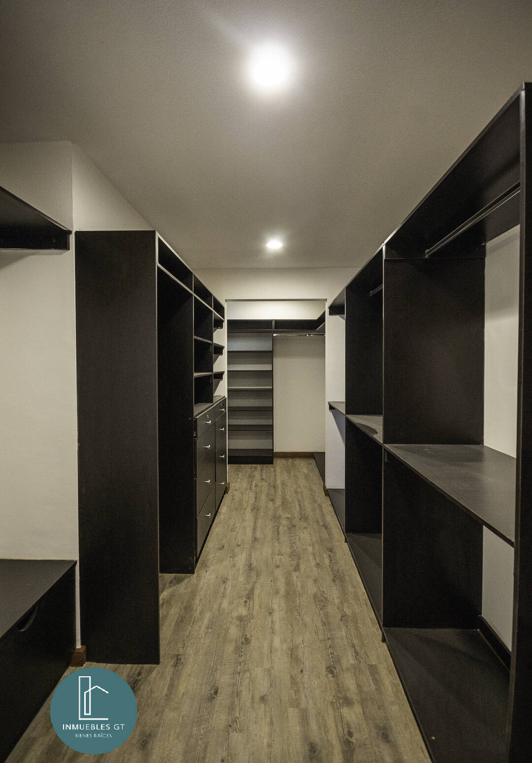Penthouse en Venta zona 14 - Miniatura 30