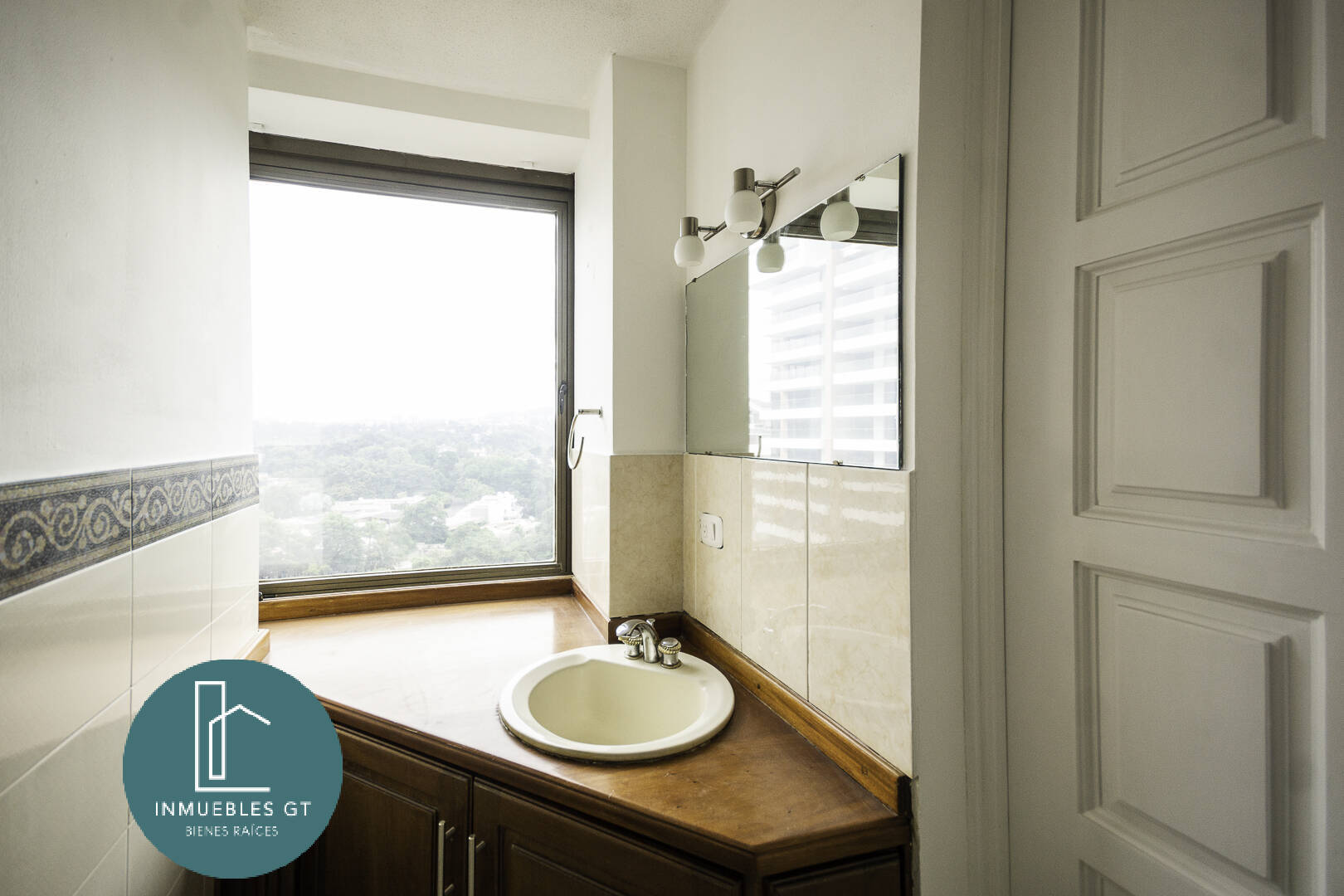 Penthouse en Venta zona 14 - Miniatura 31