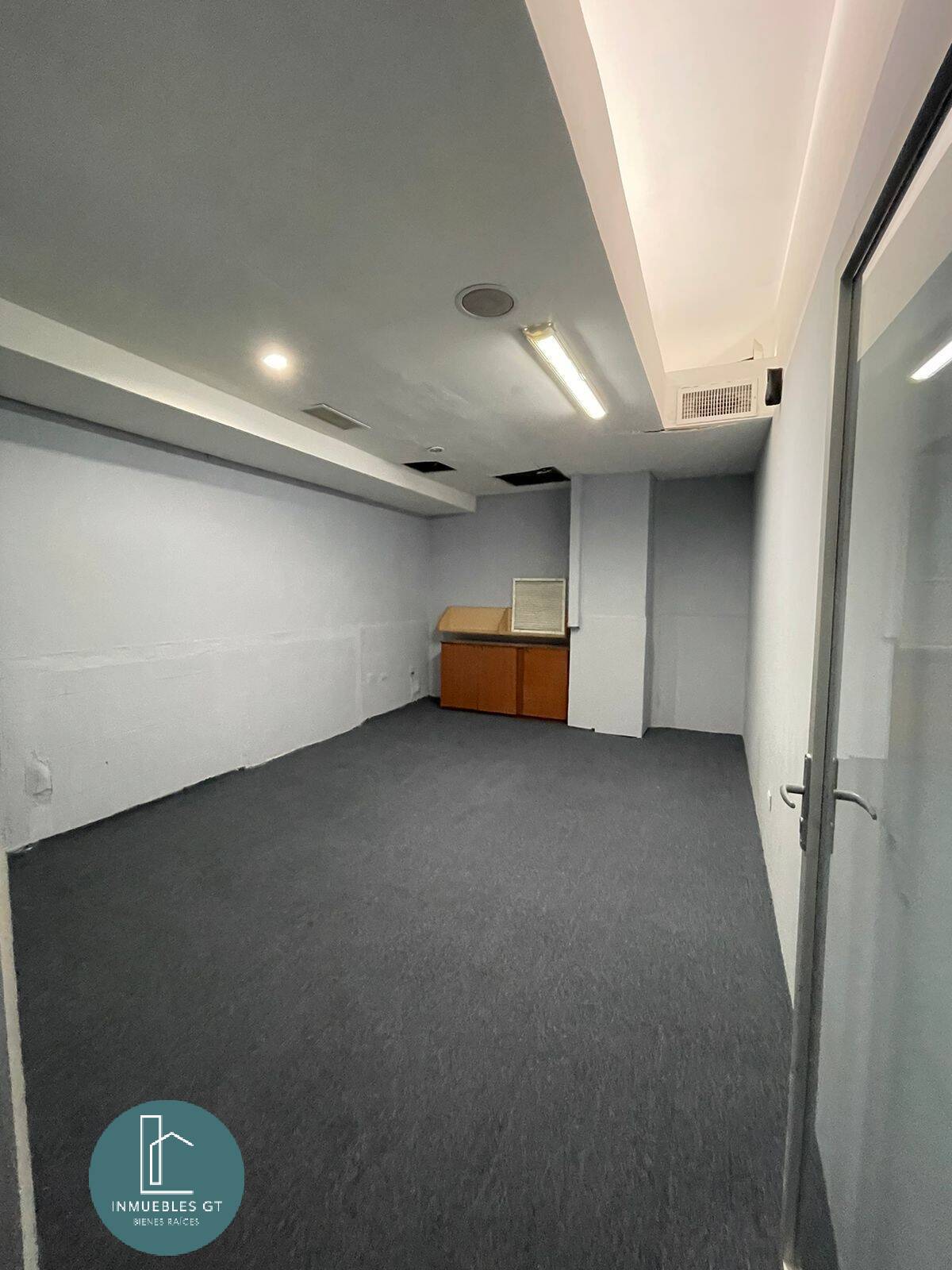 Local Comercial en Renta Zona 10 - Miniatura 10