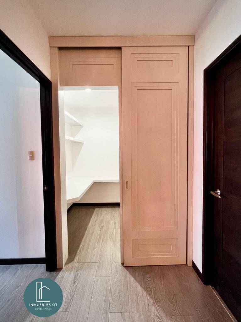 Apartamento en VENTA zona 10 - Miniatura 9