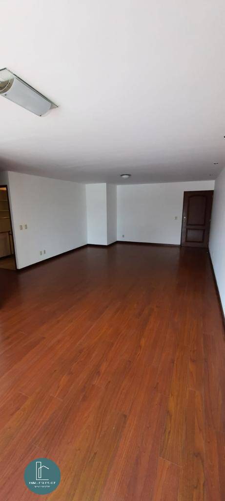 Apartamento en RENTA Zona 14 - Image 2