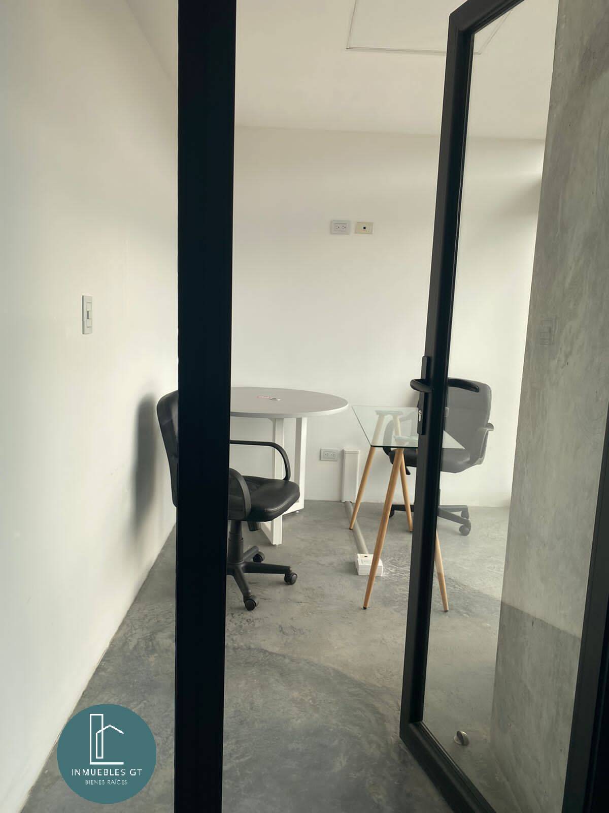 Oficina en RENTA, Zona 10 - Miniatura 7