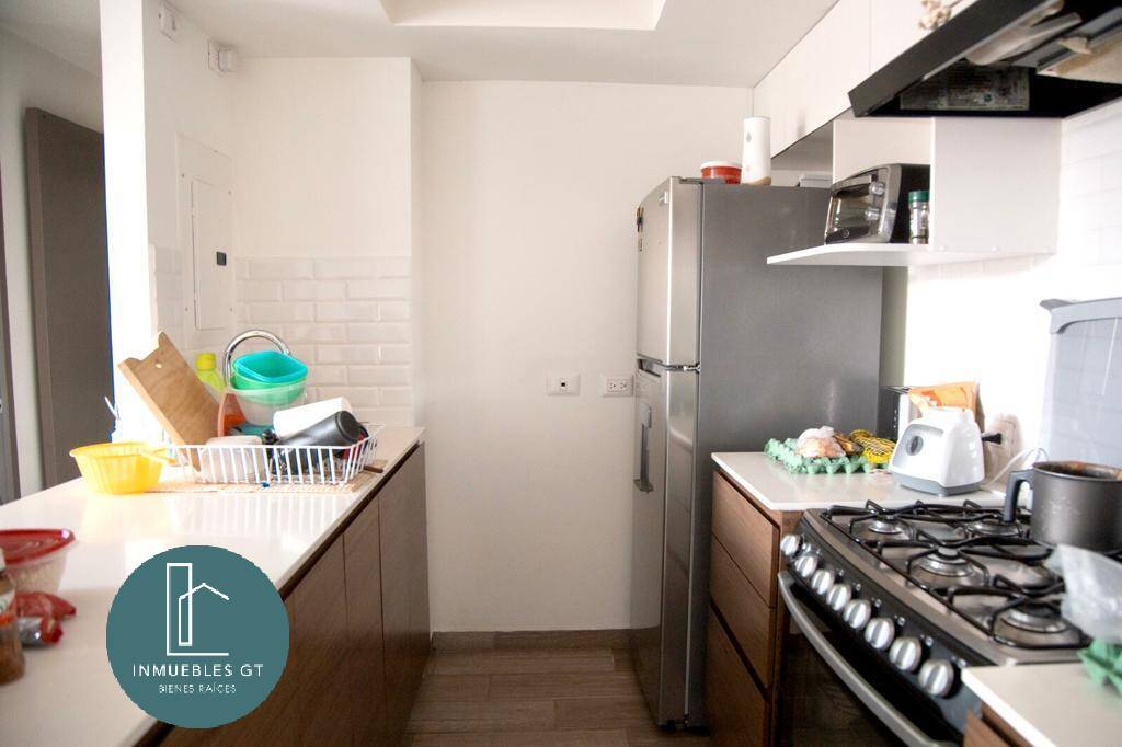 Apartamento en Venta zona 11 - Image 3