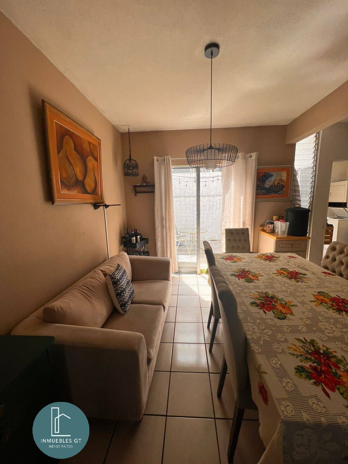 Casa en Venta Villa Nueva - Image 2