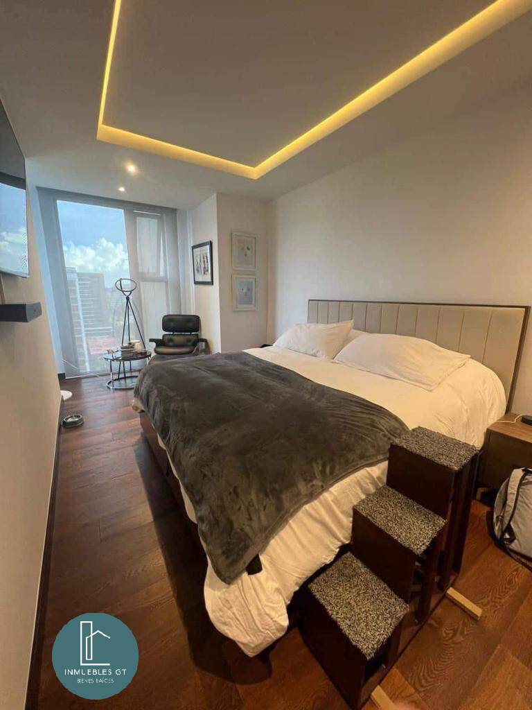 Apartamento en Venta zona 10 - Image 5
