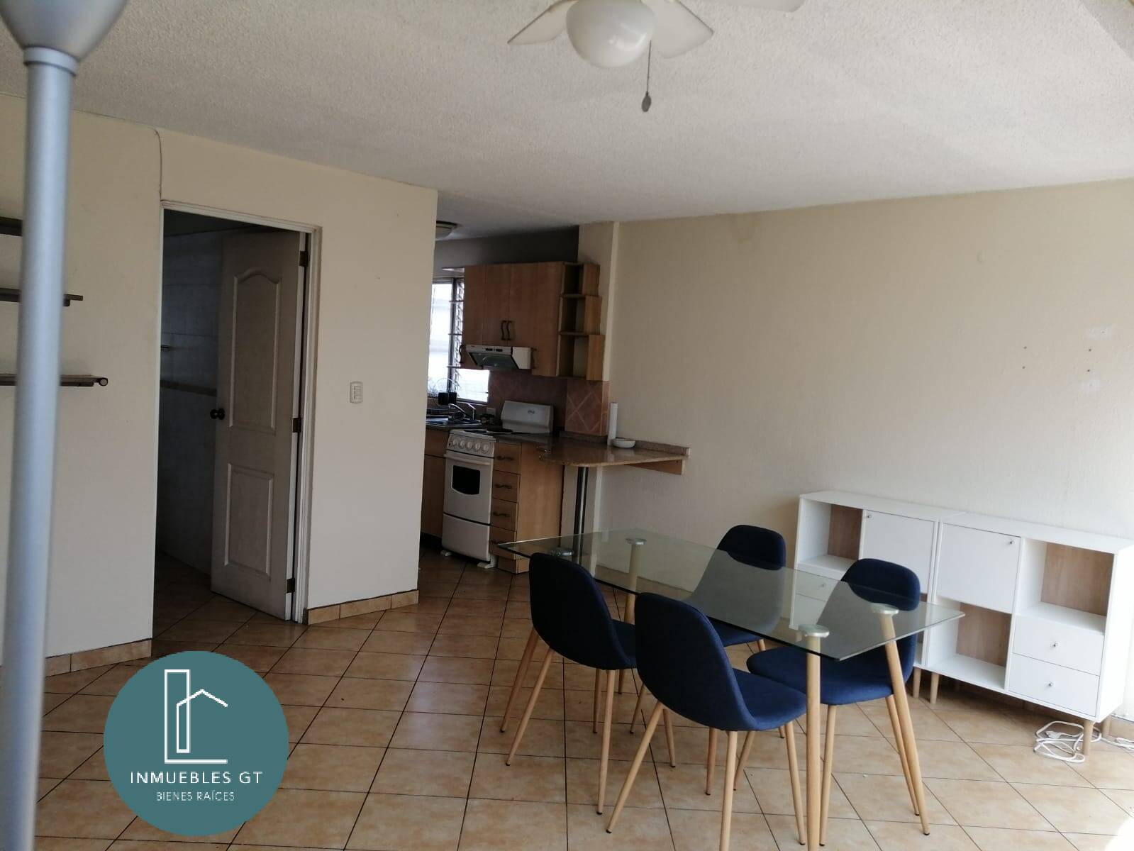 Apartamento en Renta zona 10 - Image 3