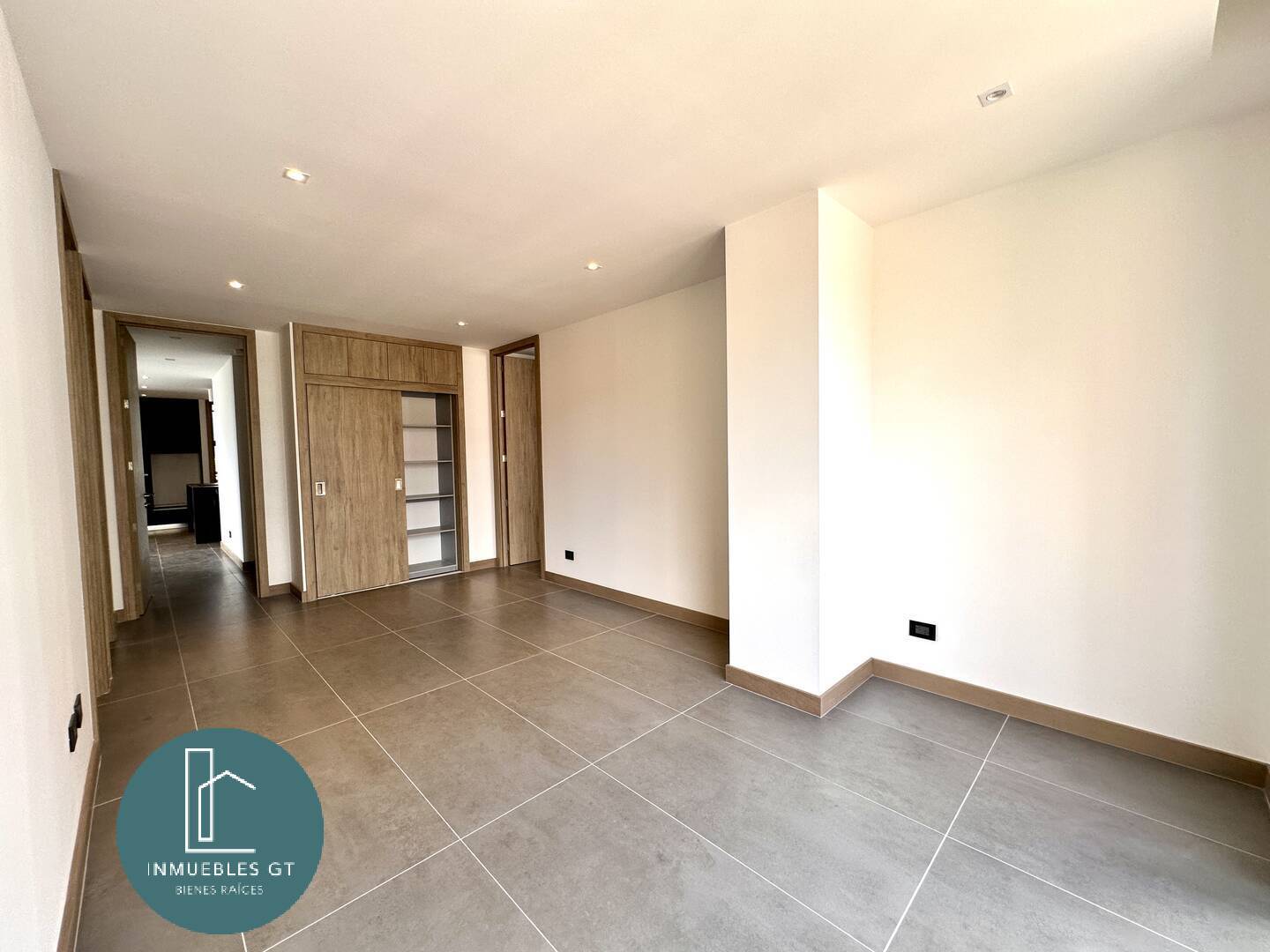 Apartamento en Venta zona 14 - Miniatura 11