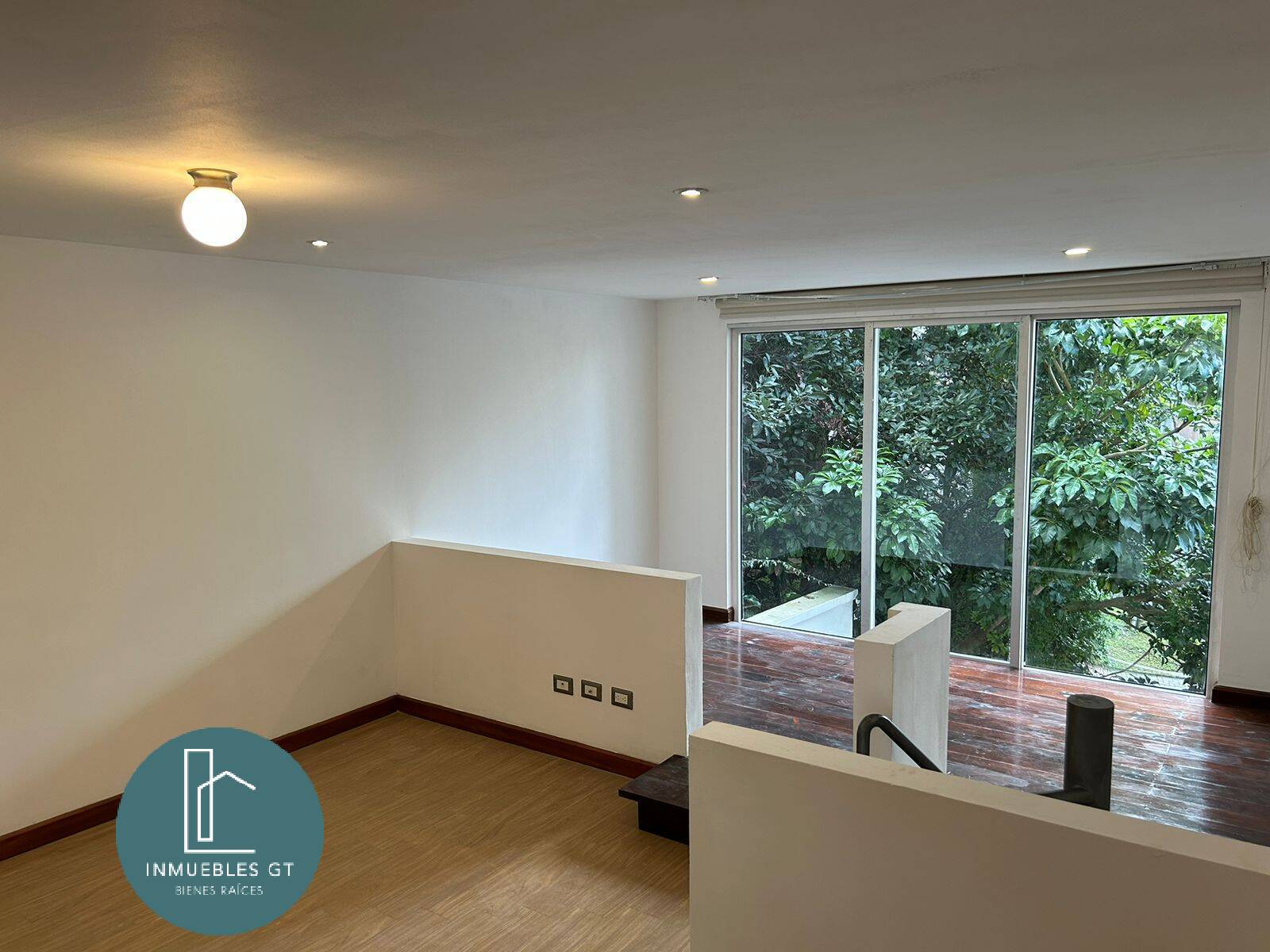 Apartamento en Venta  y Renta , zona 16 - Miniatura 9