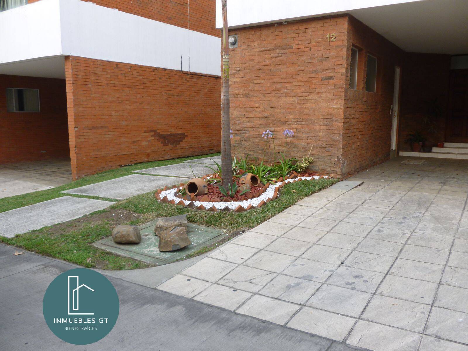 Casa en Renta zona 16 - Image 3