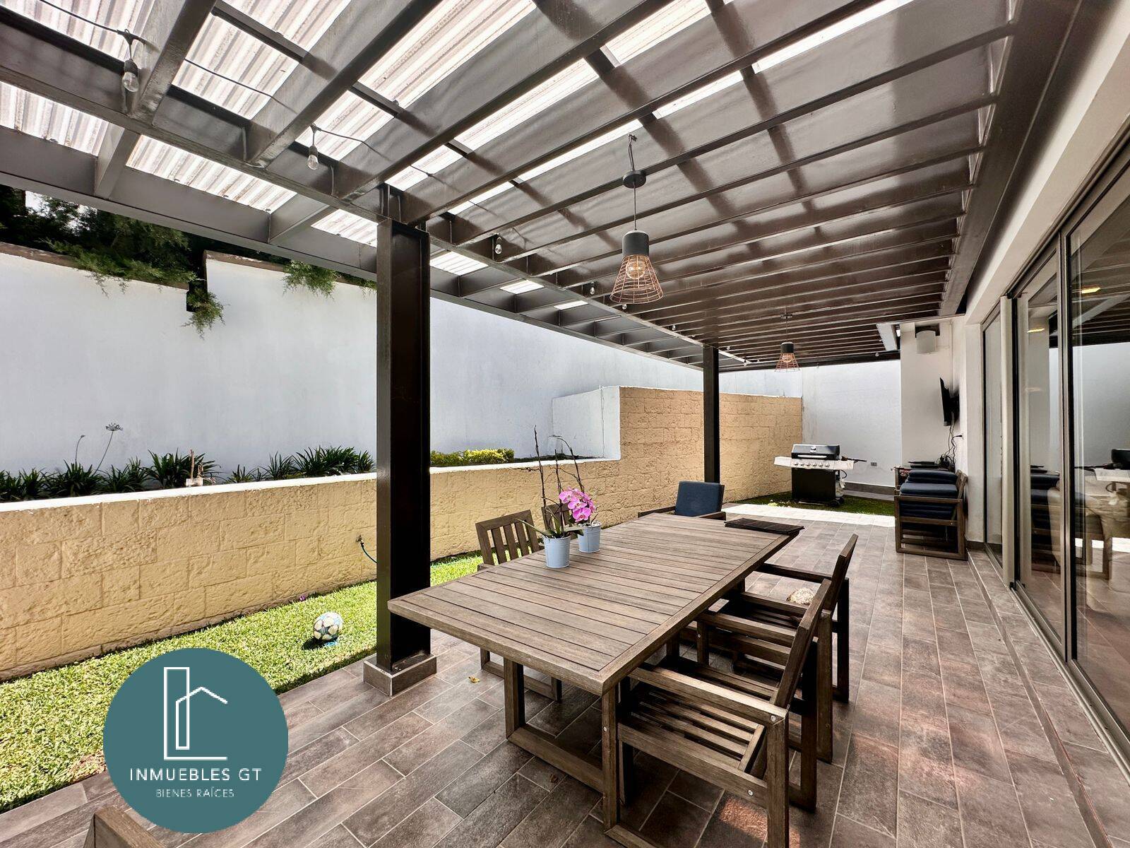 Casa en Venta o Renta, zona 16 - Miniatura 6