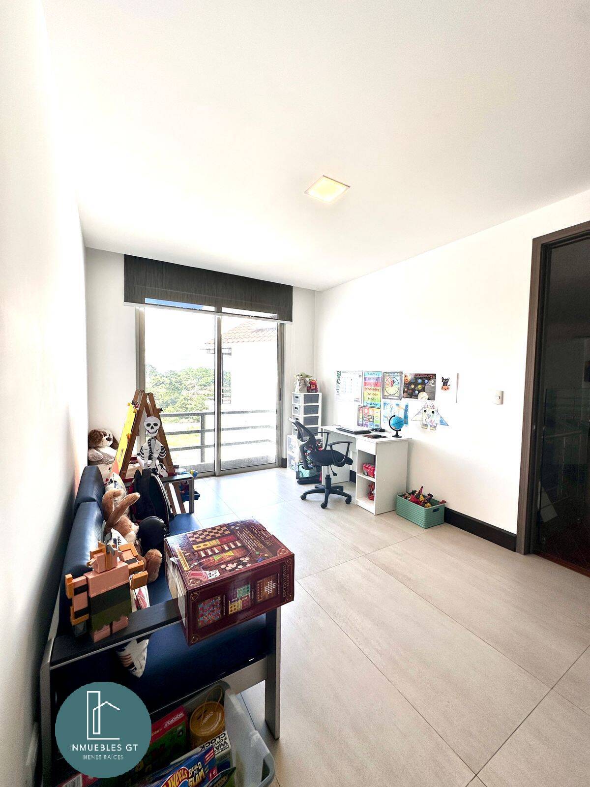 Casa en Venta o Renta, zona 16 - Miniatura 14