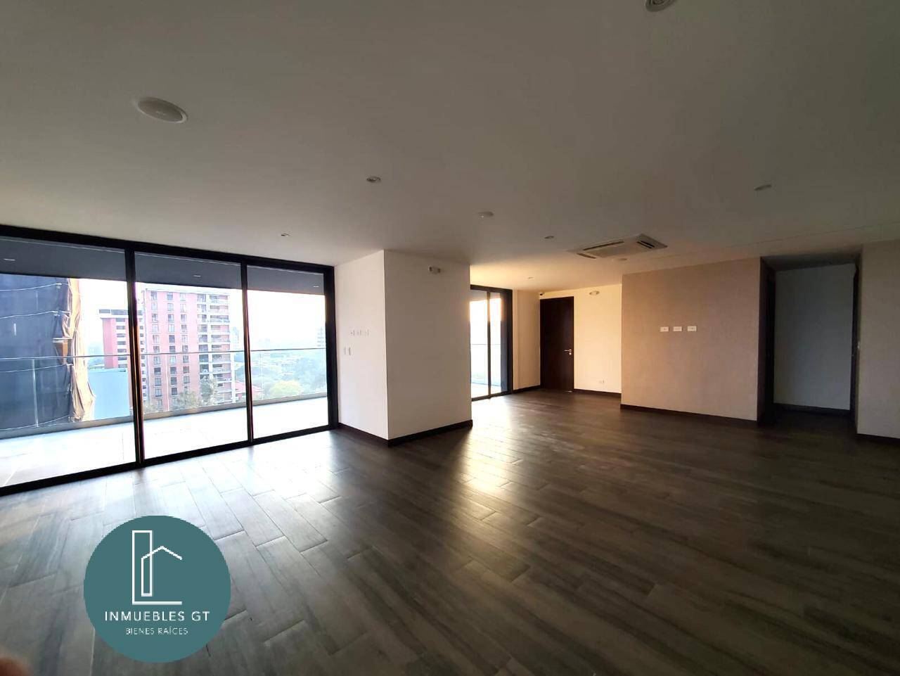 Apartamento en Renta, zona 10 - Miniatura 8
