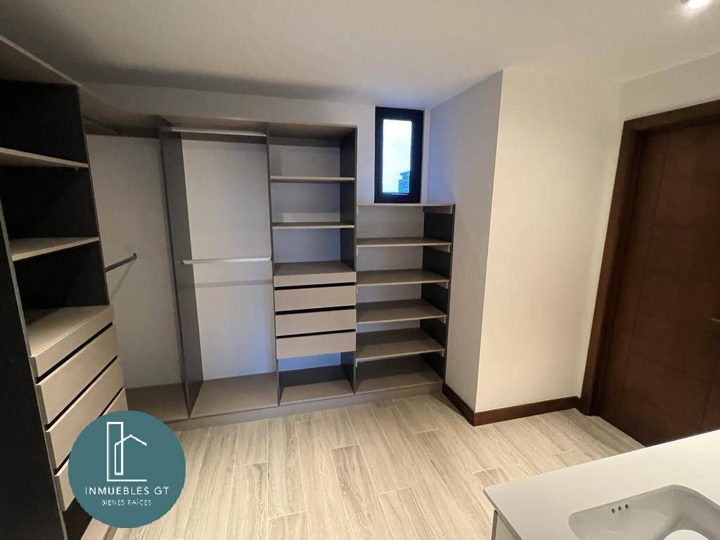 Apartamento en Renta, zona 10 - Image 4