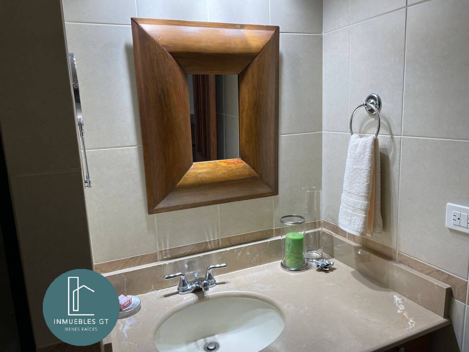 Apartamento en Venta zona 14 - Miniatura 8