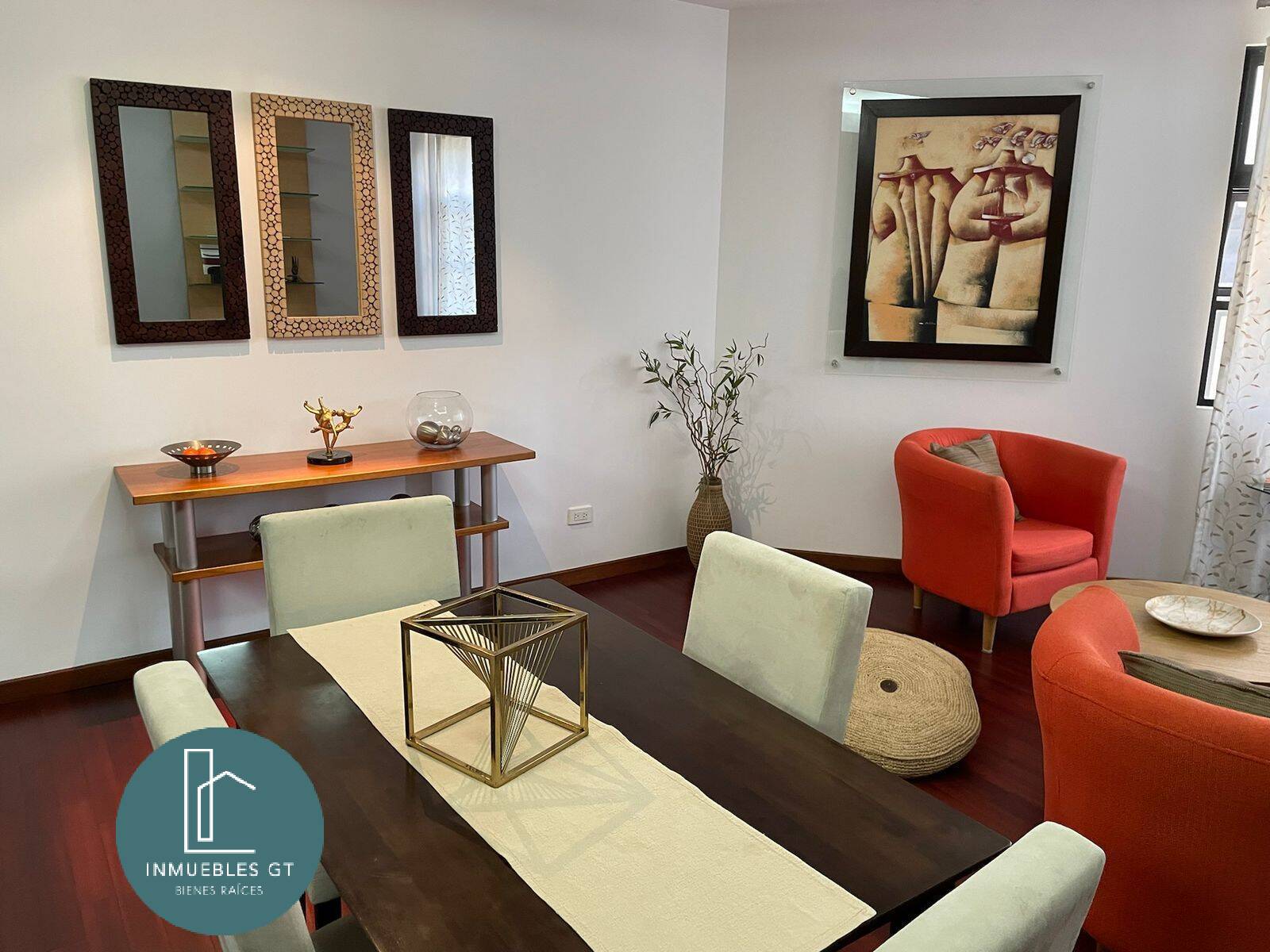 Apartamento en Venta zona 14 - Image 3