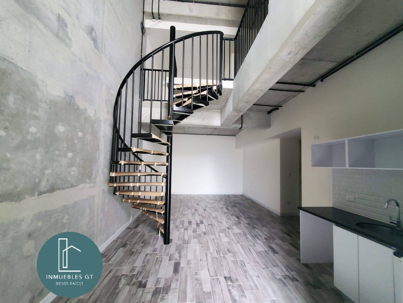 Apartamento en Venta, zona 4 - Image 3