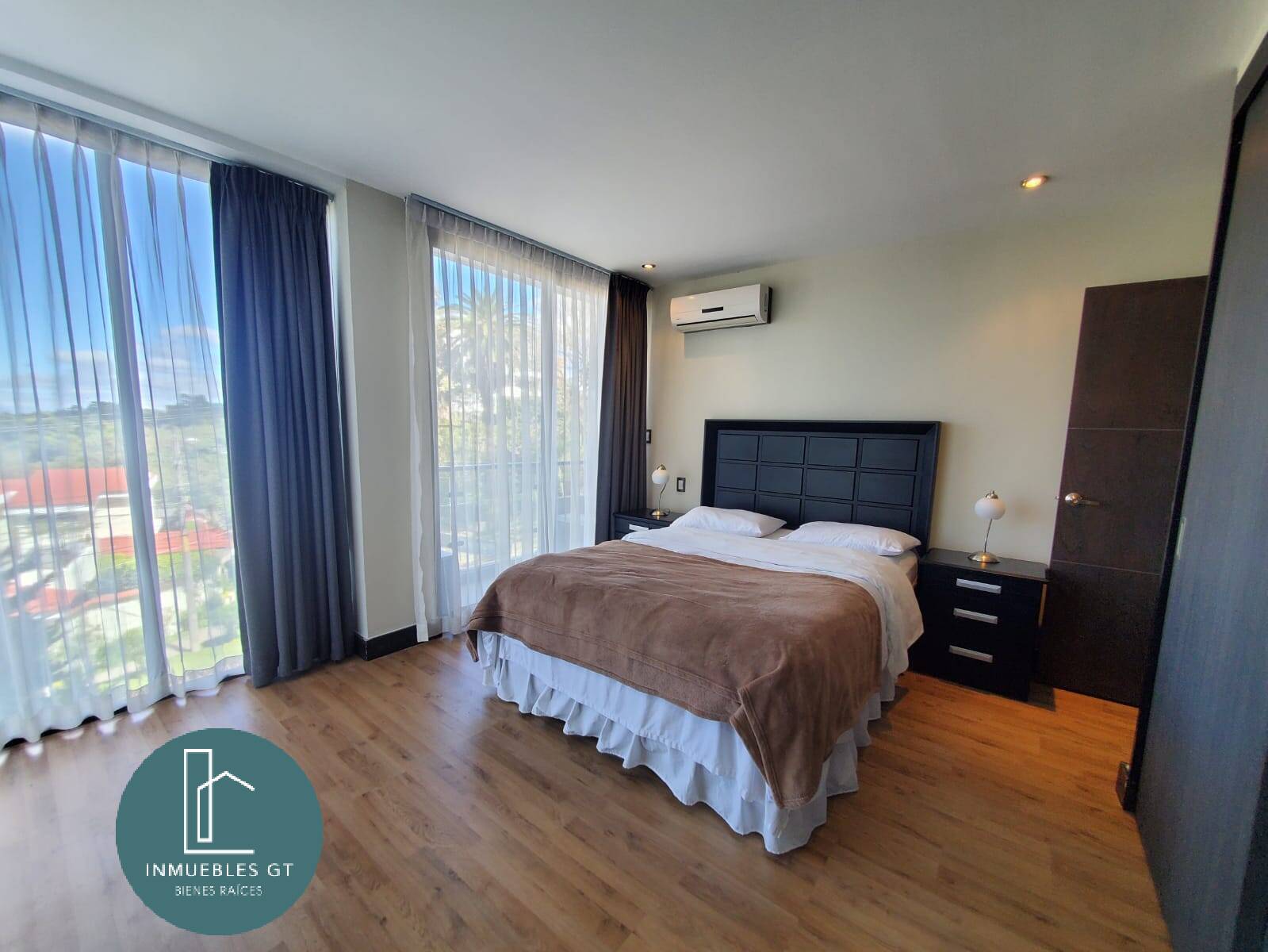 Apartamento en RENTA, Amueblado zona 15 - Miniatura 7