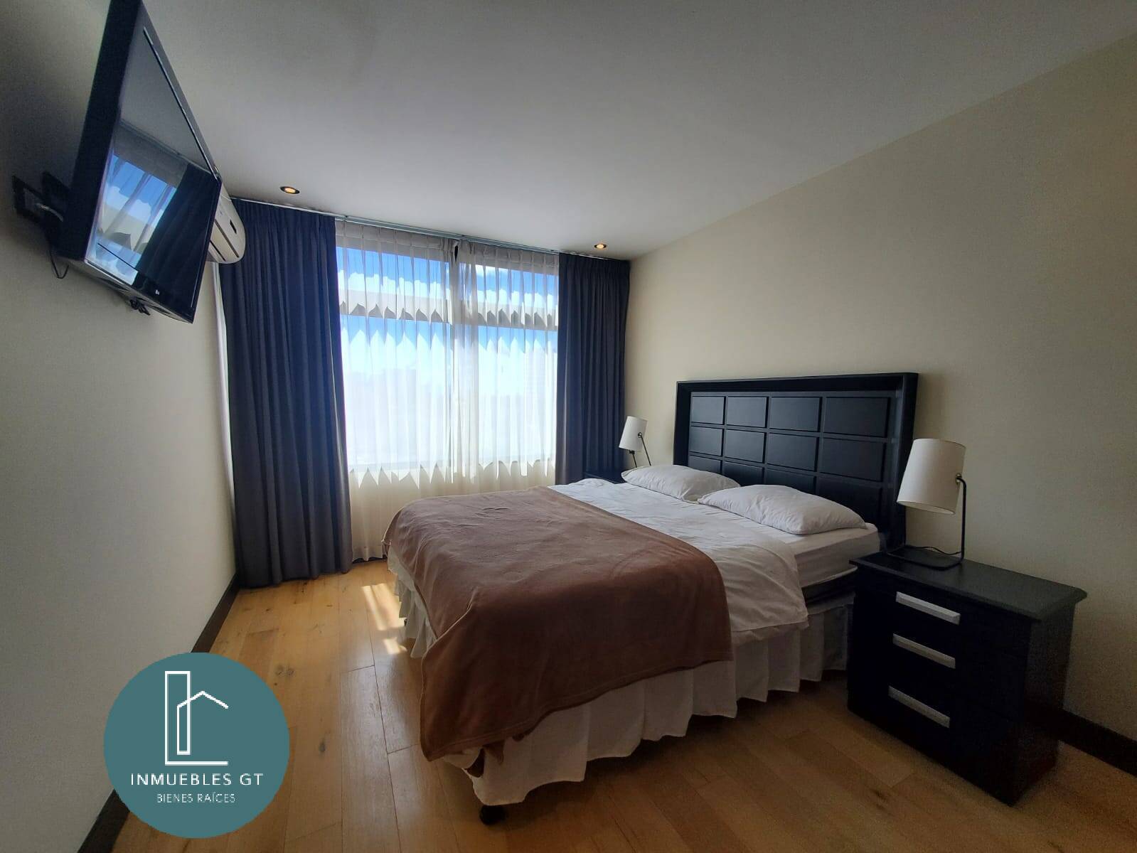Apartamento en RENTA, Amueblado zona 15 - Miniatura 8