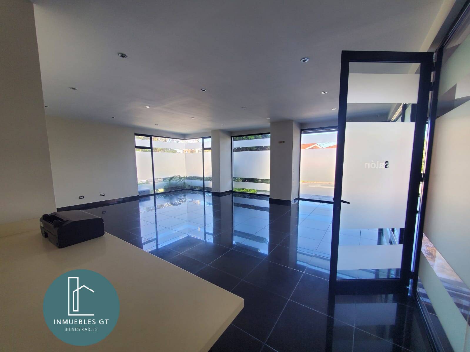 Apartamento en RENTA, Amueblado zona 15 - Miniatura 16