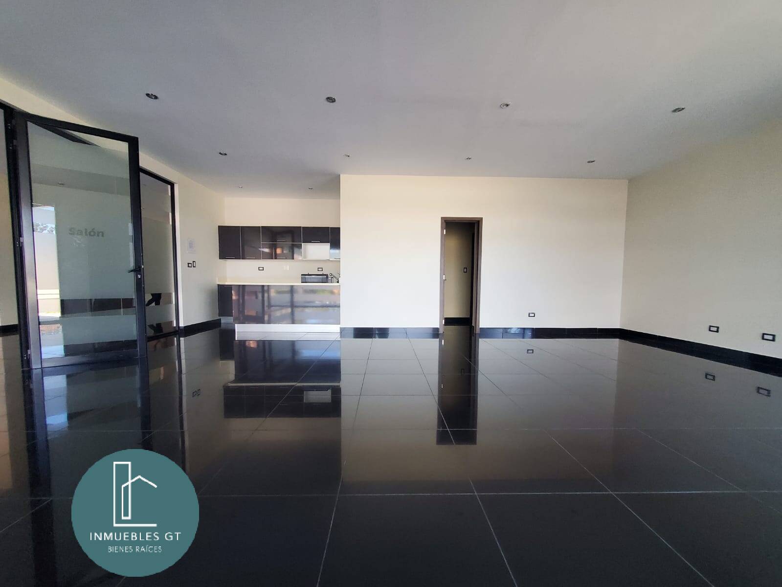 Apartamento en RENTA, Amueblado zona 15 - Miniatura 19
