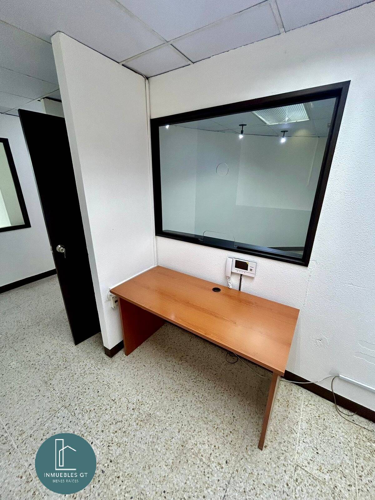 Oficina en Renta zona 9 - Miniatura 11