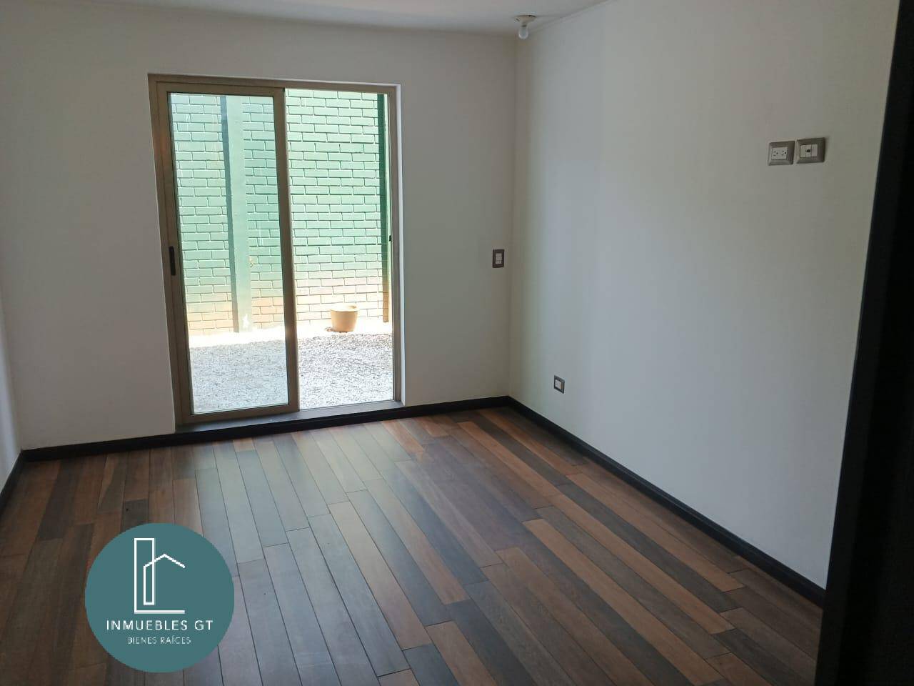 Apartamento en Renta, zona 15 - Miniatura 9