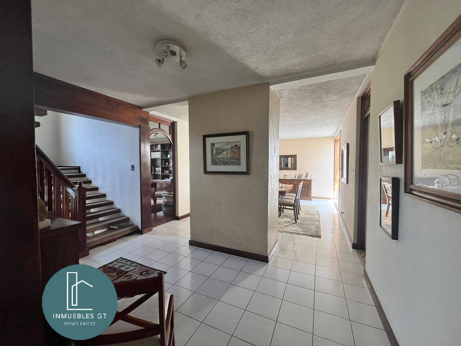 Casa en Venta , zona 15 - Image 4
