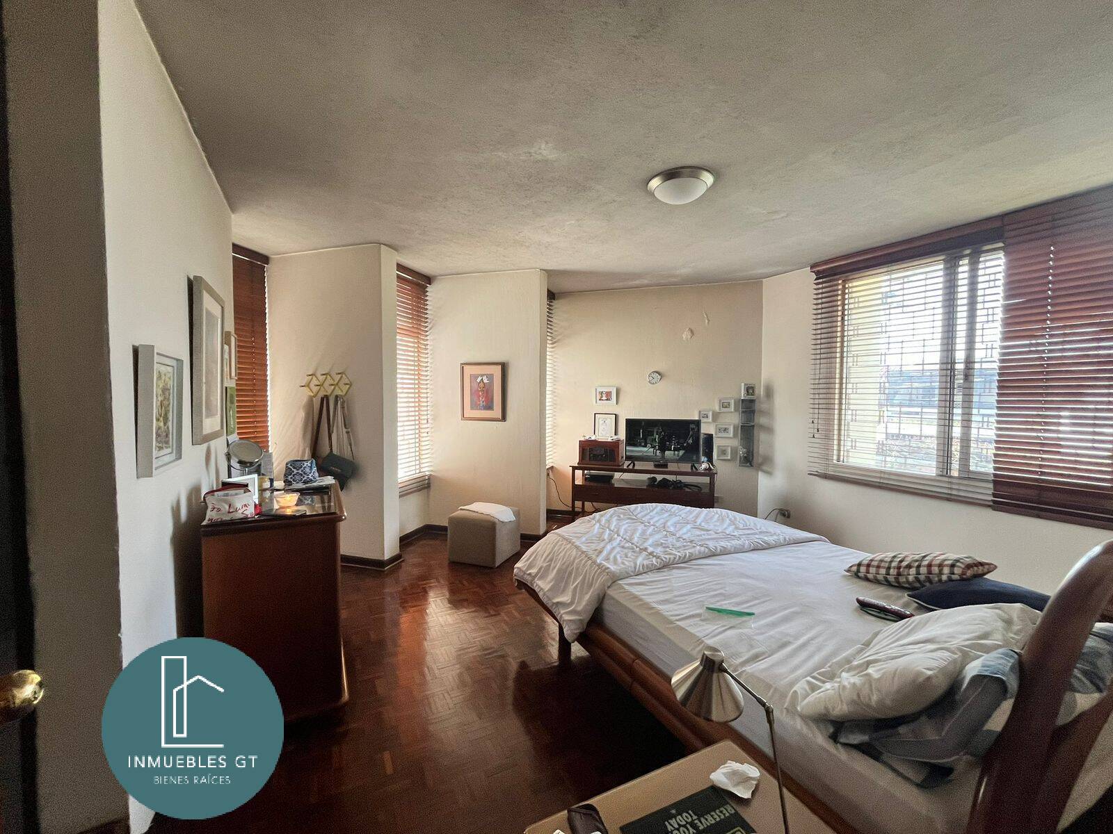 Casa en Venta , zona 15 - Miniatura 8