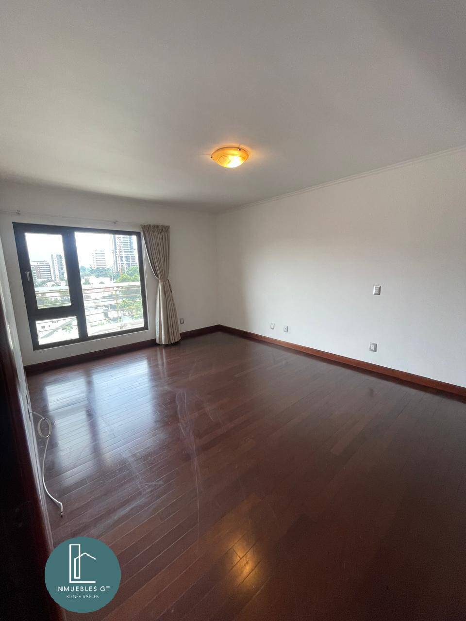 Apartamento en Renta zona14 Tadeus - Miniatura 9