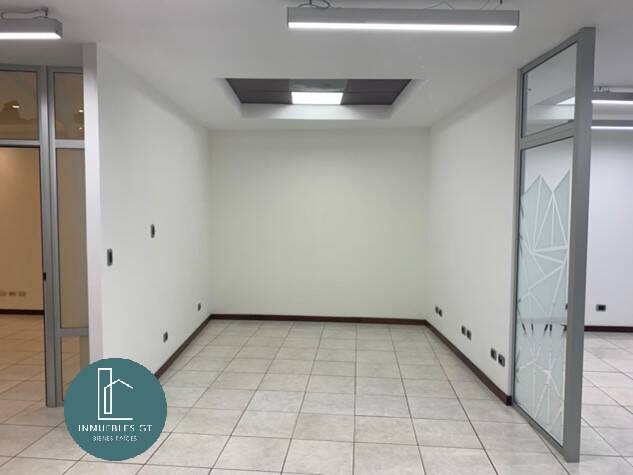 Oficina en Renta Zona 10 , Zona Pradera - Miniatura 11