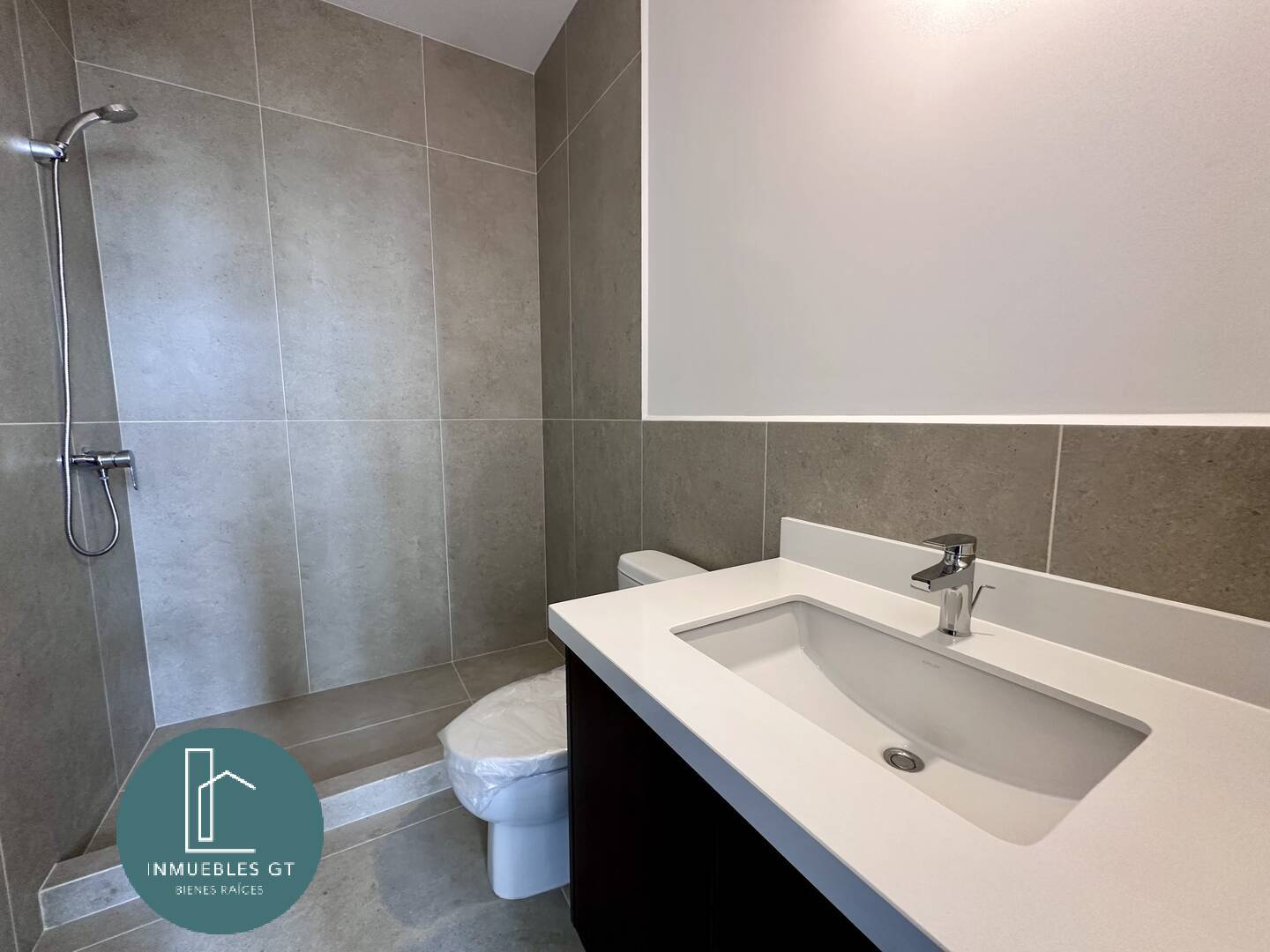 Apartamento en Renta o Venta zona 16 Olmos Cayala - Miniatura 7