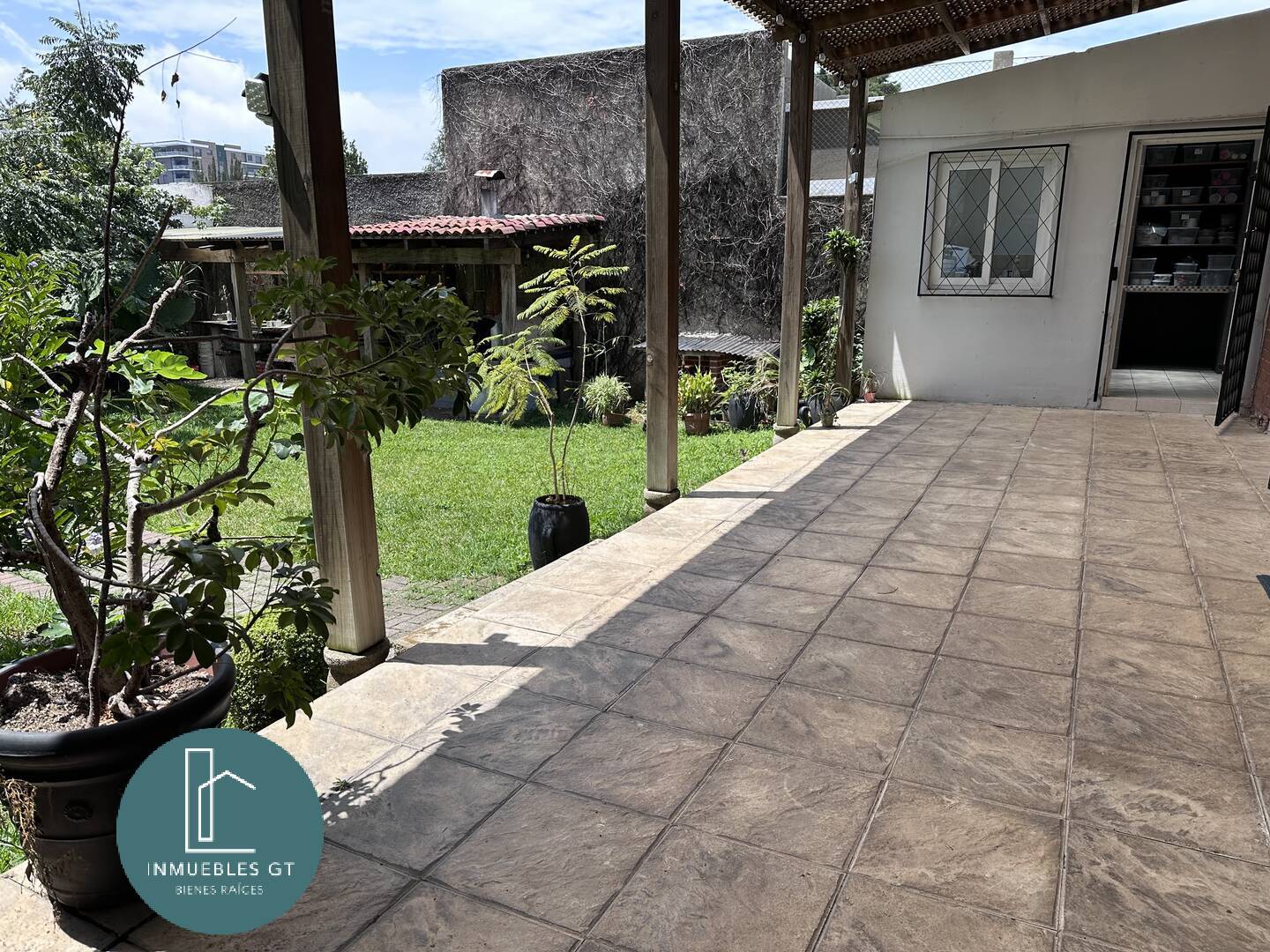 Casa en renta zona 15 Vh1 - Miniatura 7