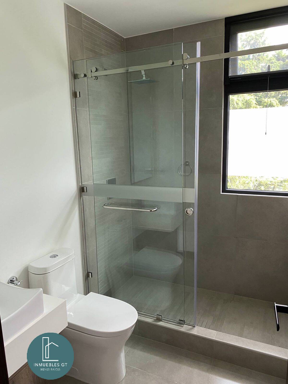 Apartamento en renta zona 16 - Miniatura 11