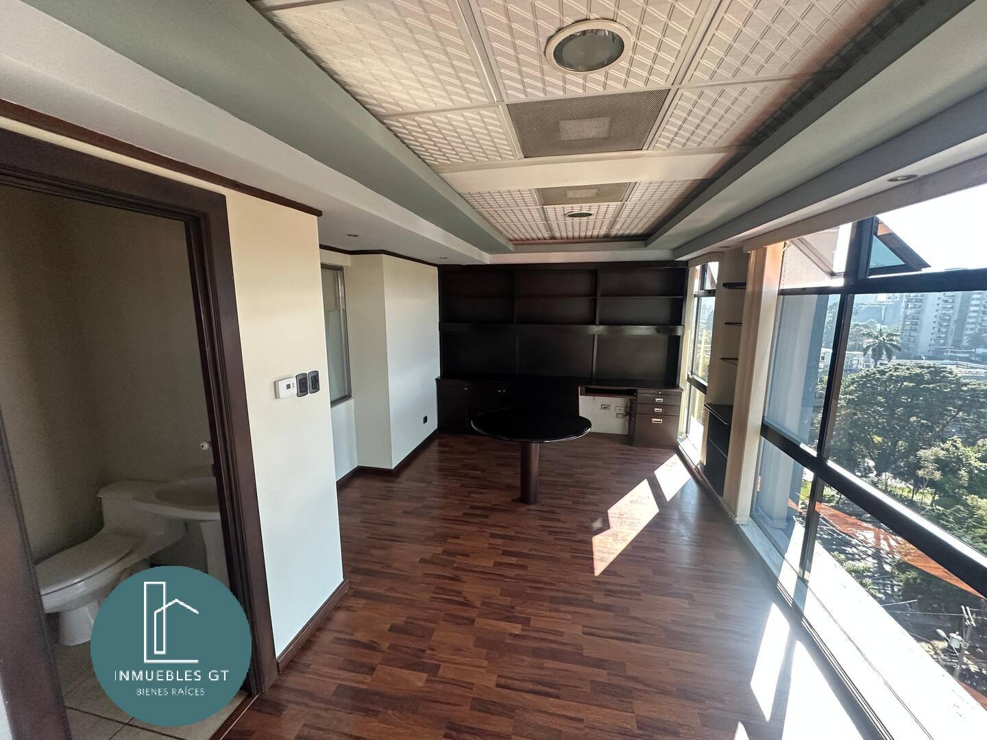 Oficina en renta zona 9 Ave Reforma - Miniatura 18