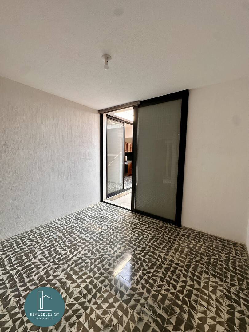 Casa en renta zona 10 - Miniatura 12